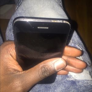 iPhone 7 Broken Doesn’t Turn On